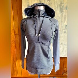 ATHLETA Women’s XXS Hoodie 1/2 Zip Pullover. Navy Blue and White. Like N…